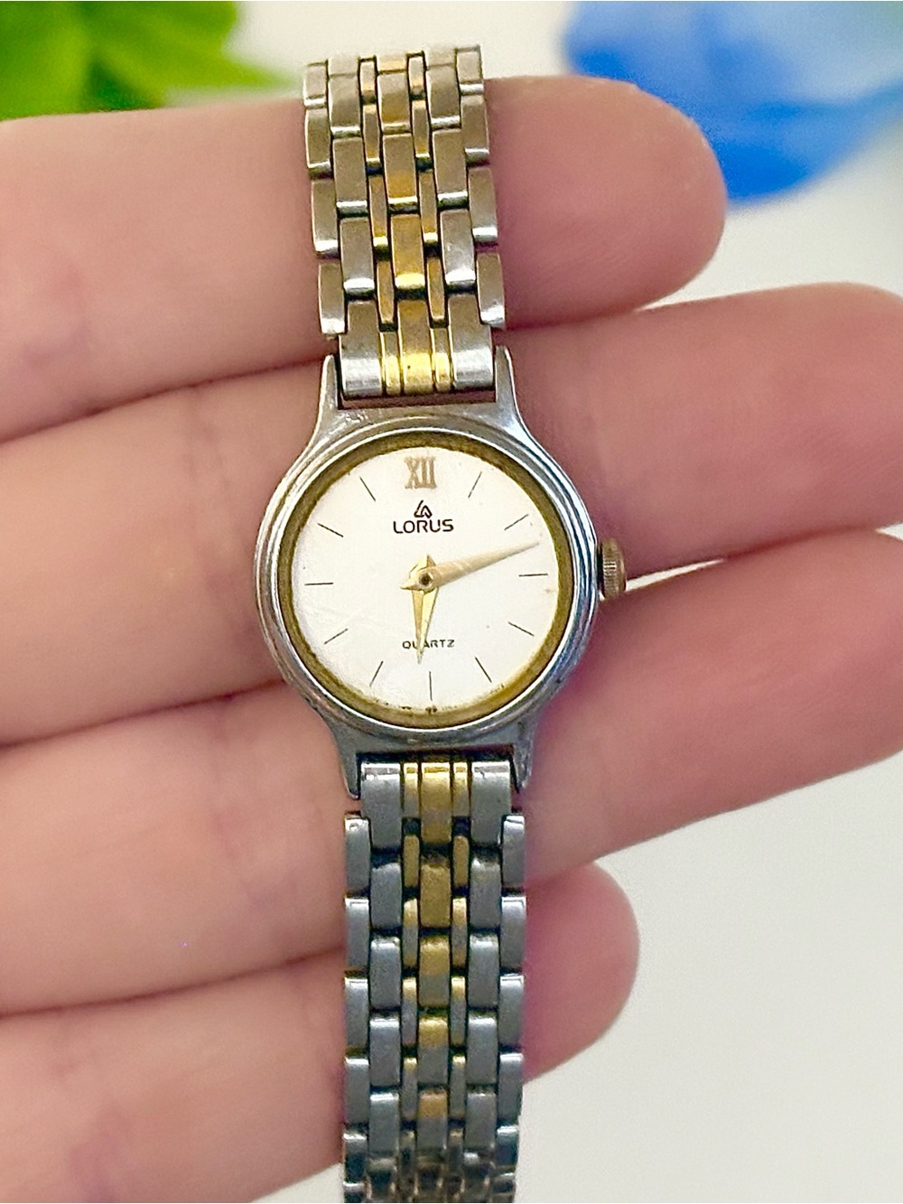 Vintage Women’s Lorus Two-Tone Watch Champagne Dial-Gold/Silver Link Bracelet